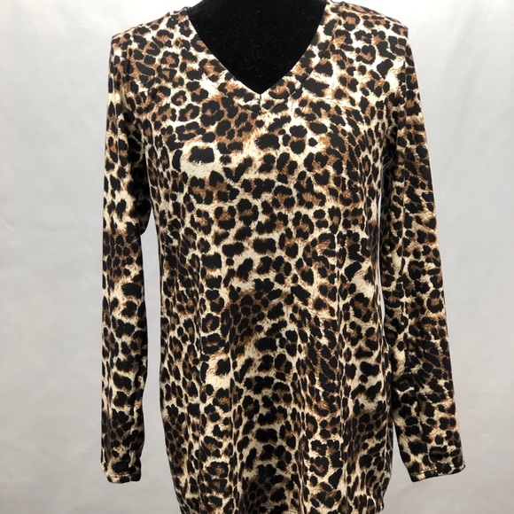 Long sleeved animal print top - Picture 1 of 1